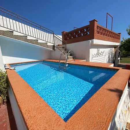 Elga Carob Holidays House By Hlclub Agency * Vilanova i la Geltru